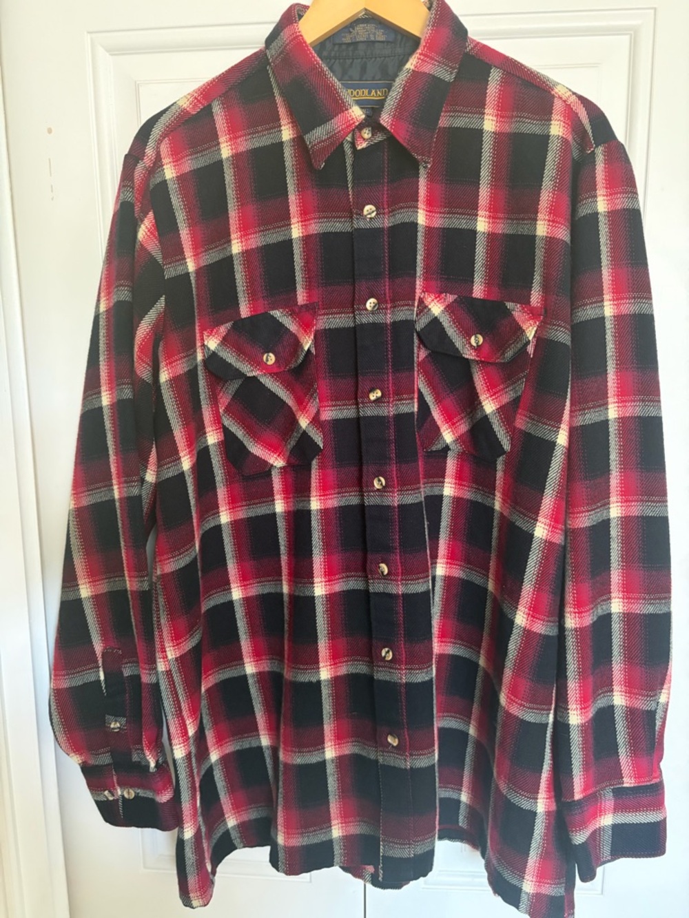 80s Woodland XL Tall Plaid Flannel Navy and Red